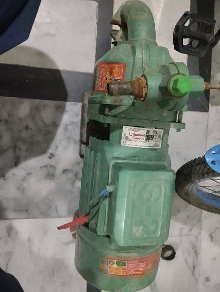 4 Months used Water Injector Pump for sale 1