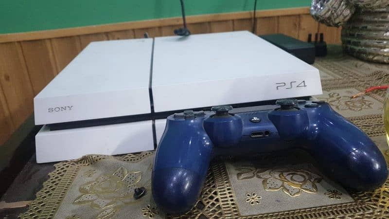 Ps4 with good condition in my wA no 0346 8408308 1