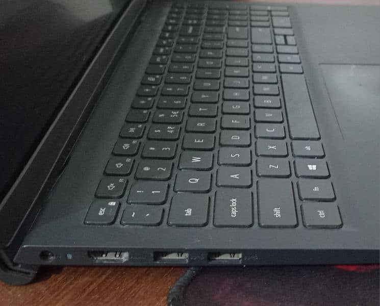 Dell Inspiron 15, Good Condition 1