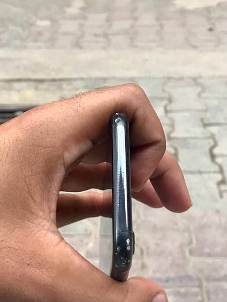 iPhone 7 128Gb (PTA Approved ) 4