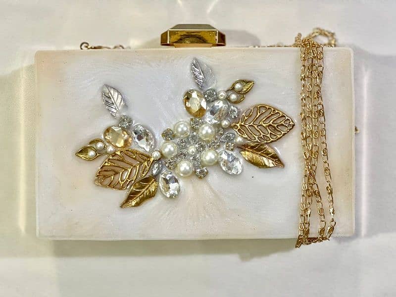 resin handmade clutch 1