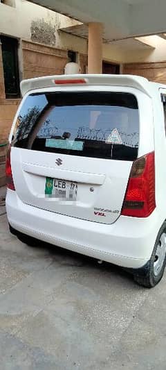 Suzuki Wagon R 2017 just one piece touch