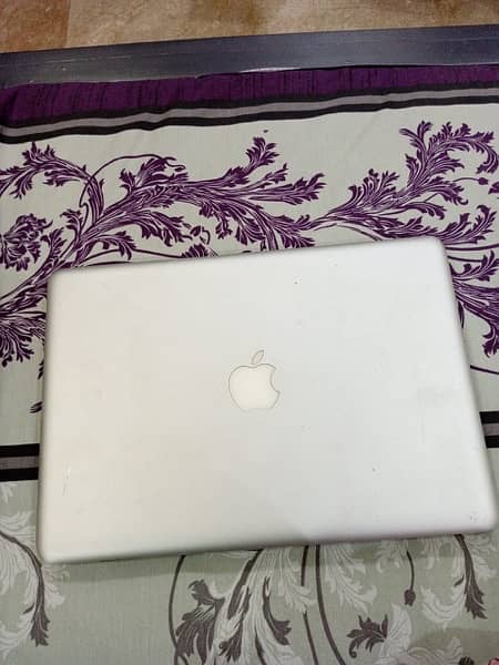 Mac Book Pro 2012 for Pro Users 0