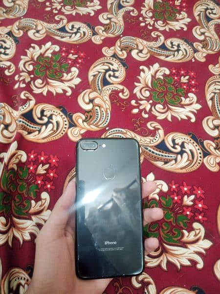 Iphone 7 plus non pta 32 GB 10/8 condition 1