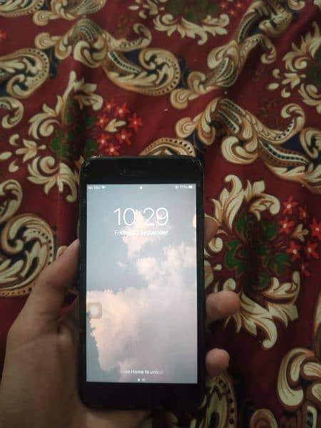 Iphone 7 plus non pta 32 GB 10/8 condition 2