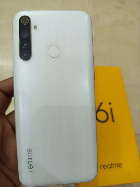 Realme 6i 7