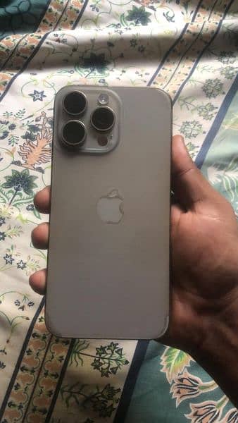 iphone 15 Pro Max 256 gb with box 6