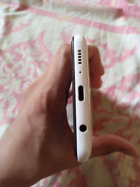 Samsung Galaxy A21s 4/64 with box 10/10 Condition 2