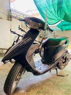 49 CC petrol scooty japani