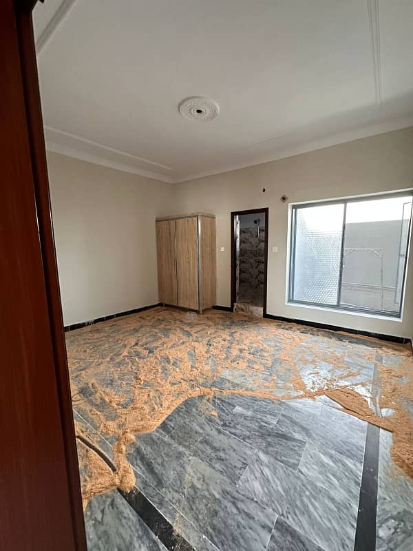 BRAND NEW UPPER PORTION FOR RENT LOCATION MADANI AVENUE 2