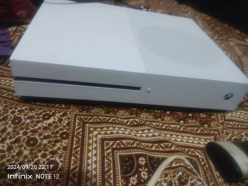 Xbox one s 0