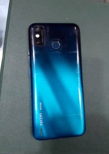 Tecno spark 6 go 3/64 gb 1