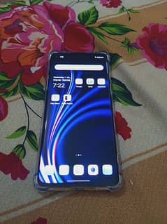 OnePlus 8 5g, single hand used