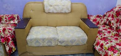 brand new sofa set and table