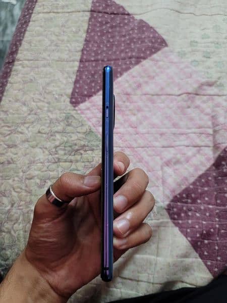 One Plus 7T 8/128 2