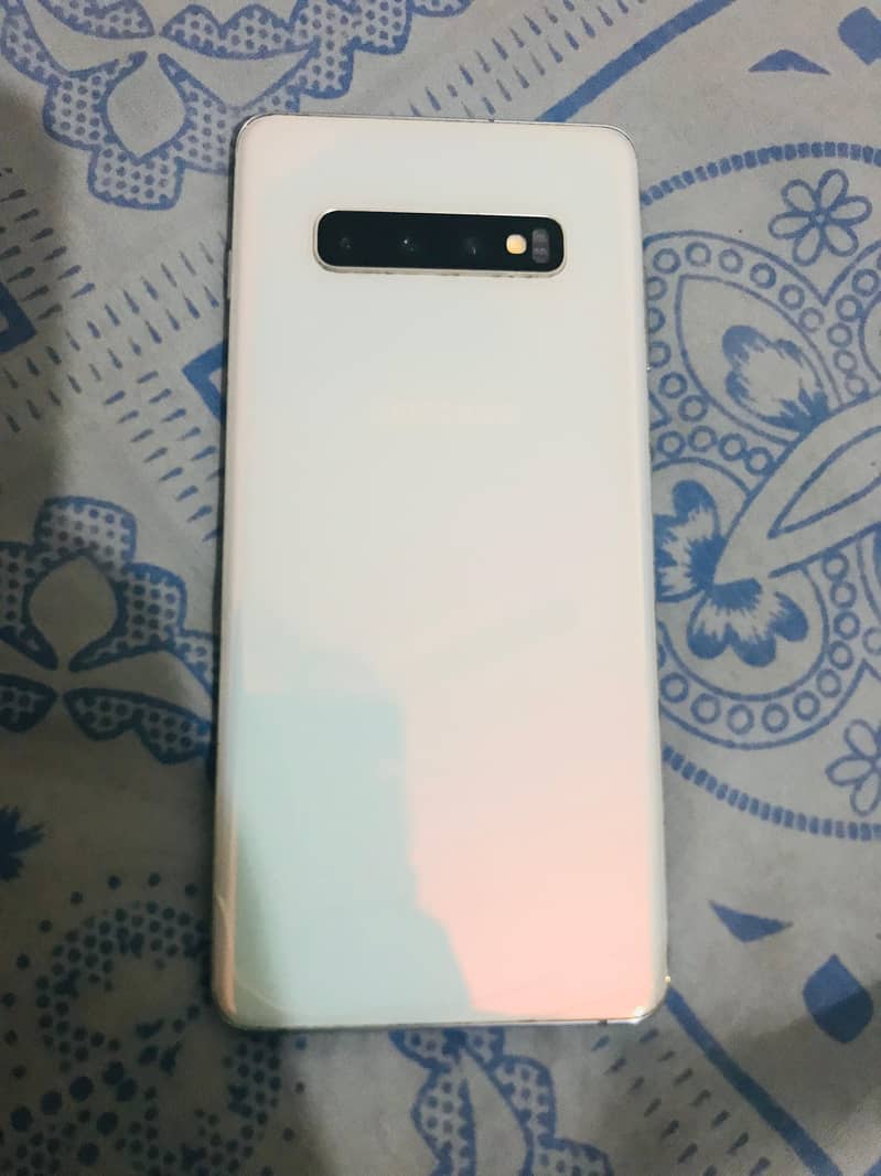 Samsung s10 plus 8 128 lush 0