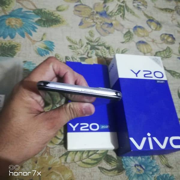 vivo Y20 4GB Ram 64GB Rom Dual sim pTa official approved 0319-9299204. 9