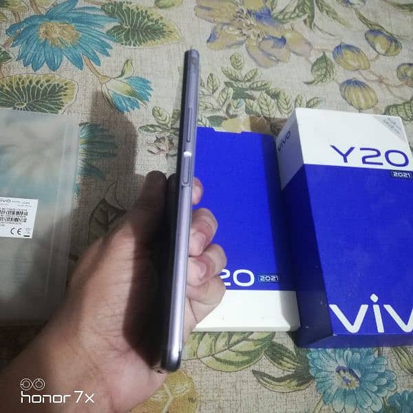 vivo Y20 4GB Ram 64GB Rom Dual sim pTa official approved 0319-9299204. 13