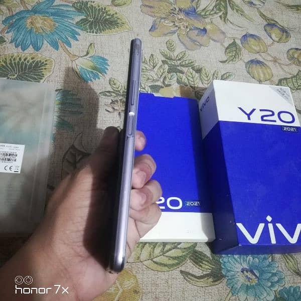 vivo Y20 4GB Ram 64GB Rom Dual sim pTa official approved 0319-9299204. 16