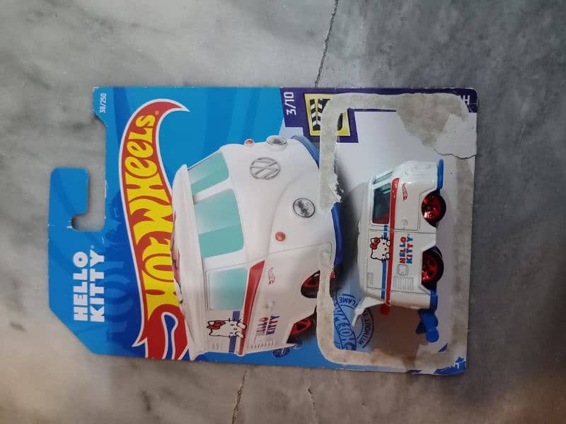 Hotwheels With Cards 3