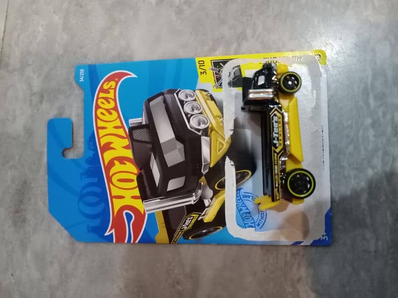 Hotwheels With Cards 15