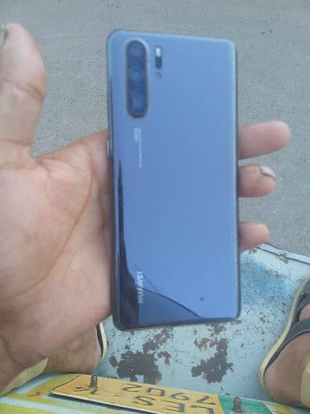 HUAWEI p30 pro  8gb 128 gb 3