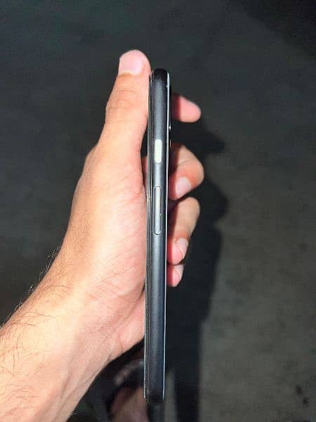 Google pixel 4 4/64 10by10 condition phn 100 okay ha 3