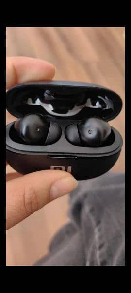 Xiomi earpods for mobile phones 2