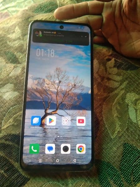 Infinix hote 40i 8+8/256 1