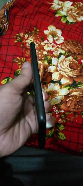 realme c25s 4/128 black colour just MBL h 4