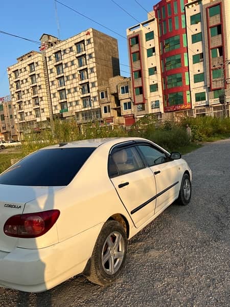 Toyota Corolla 2.0 D 2004 7