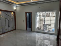 2 Kanal Upper Portion Up For rent In Wapda Town Phase 1 - Block J1