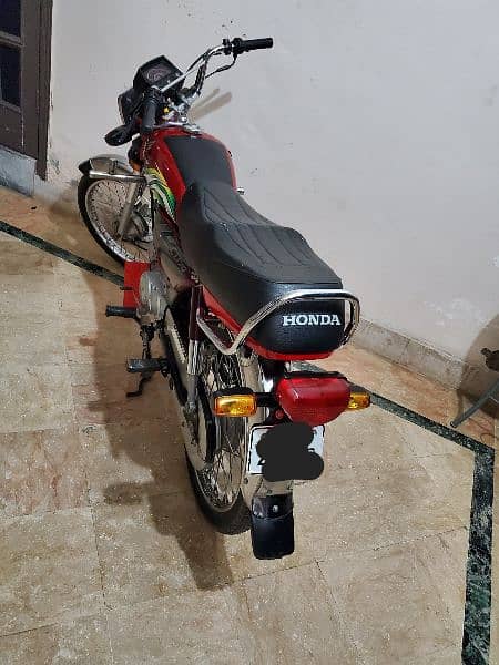 honda cd70 22/23 model total original bike 1