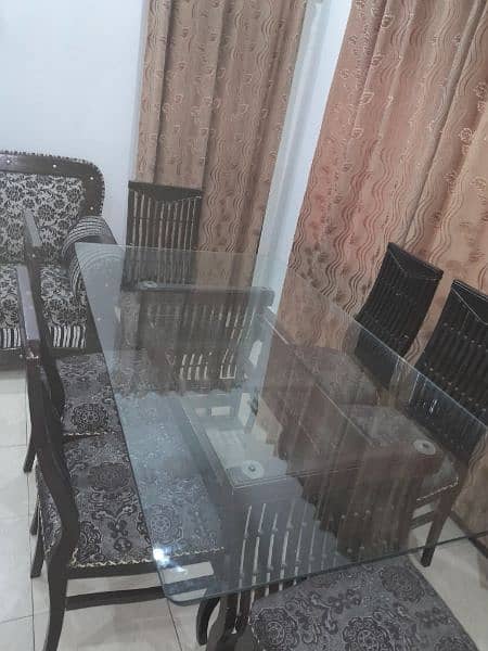 Dining table for sale 1