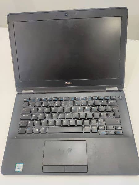 Dell Latitude E7270 9