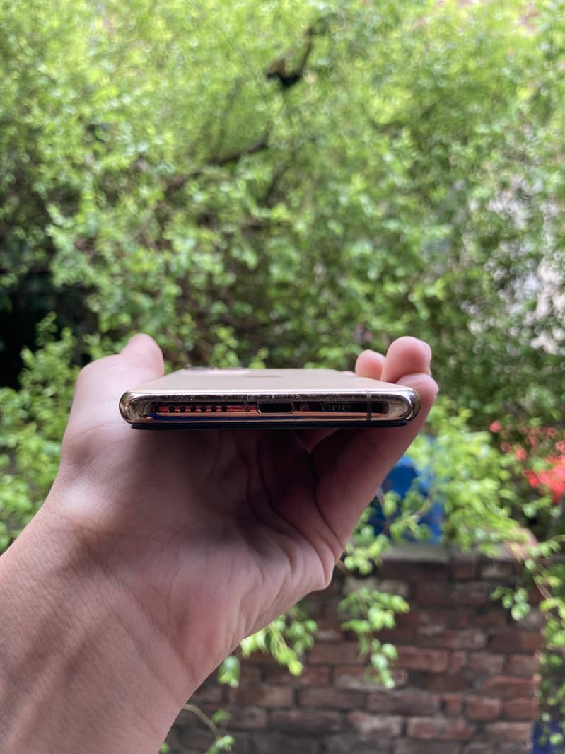 IPHONE 11 PRO 256GGB 1