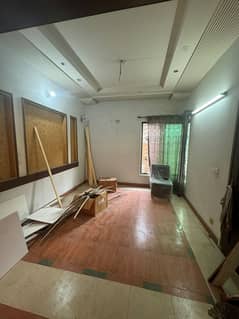 05 MARLA TILE FLOOR LOWER PORTION FOR RENT IN JOHAR TOWN LAHORE