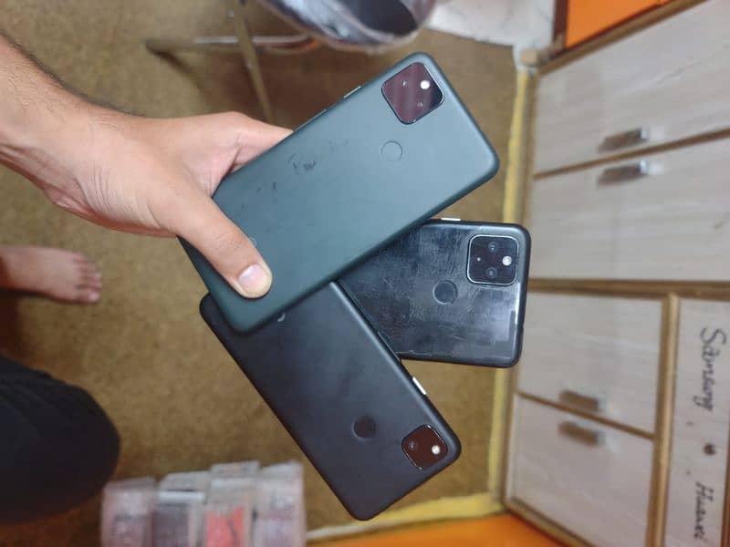 Google Pixel 4a 4g /4a 5g /5a5g  Orignal Panel and Parts are available 0