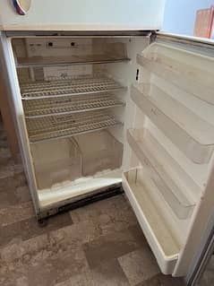 Selling medium size fridge