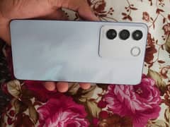 Vivo V27e complete box