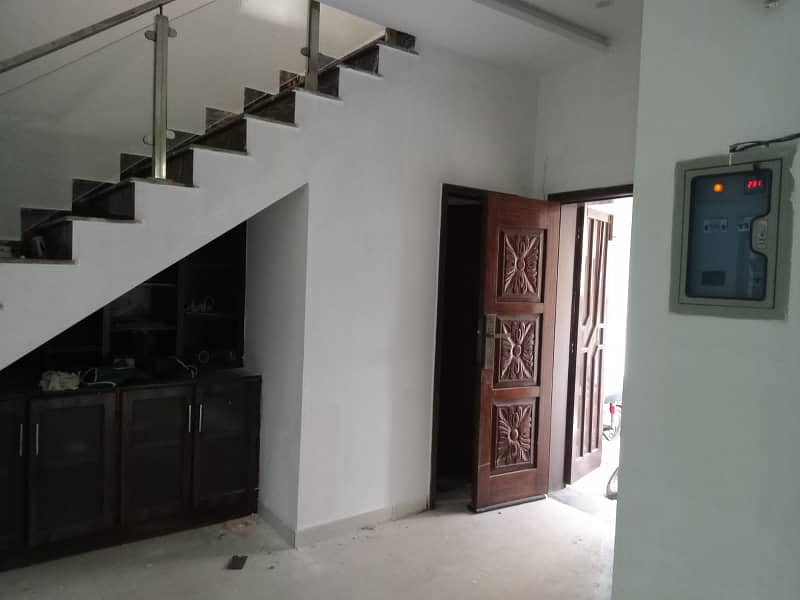 5 marla house for sale in paragon city lahore 3