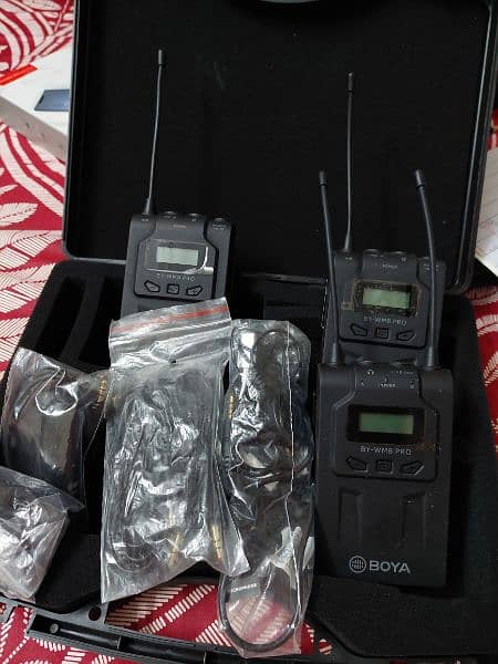 BOYA-WM8 PRO-K2 WIRELESS MICROPHONE 3