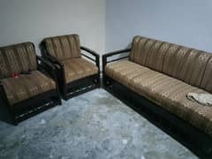 good sofa . 5 setaar. and . 2setar