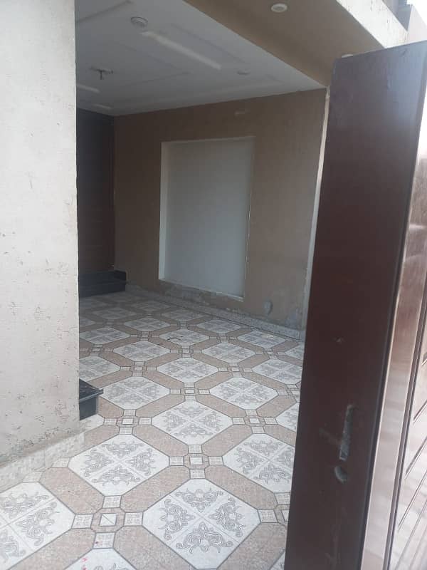 5 Marla Like A New House Available for Sale In Bb Block Bahria Town Lahore 3