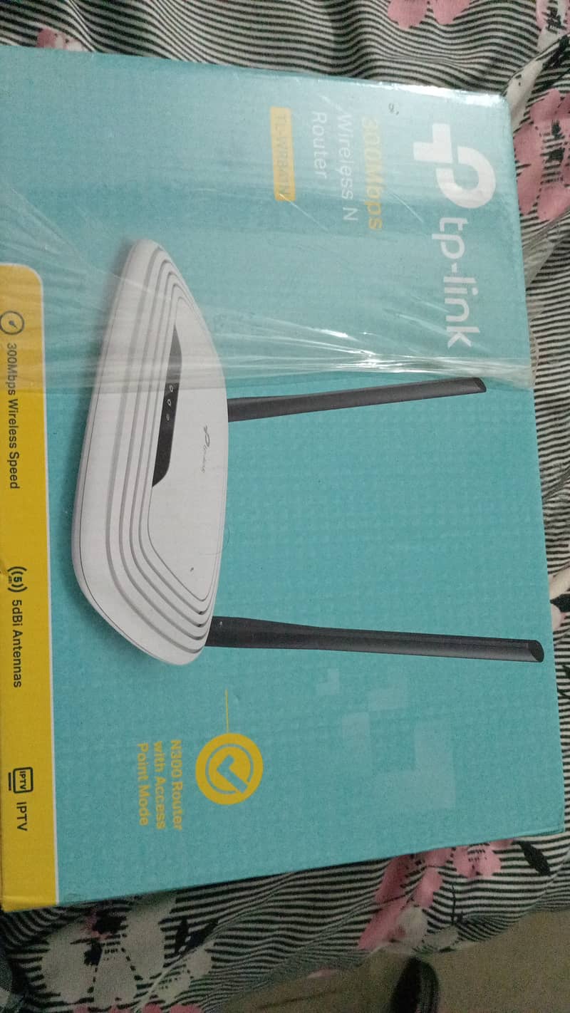 Tp link 300 Mbps wireless router Tl_wr841N 0