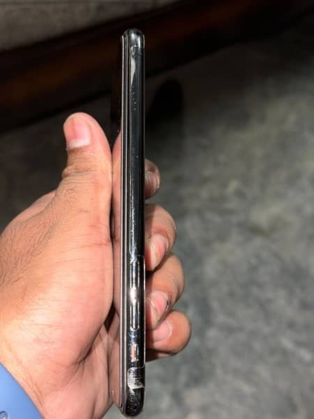 iphone x 256 gb pta approved read description 4