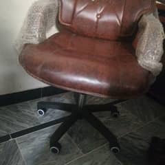 Executive office chair for Sale