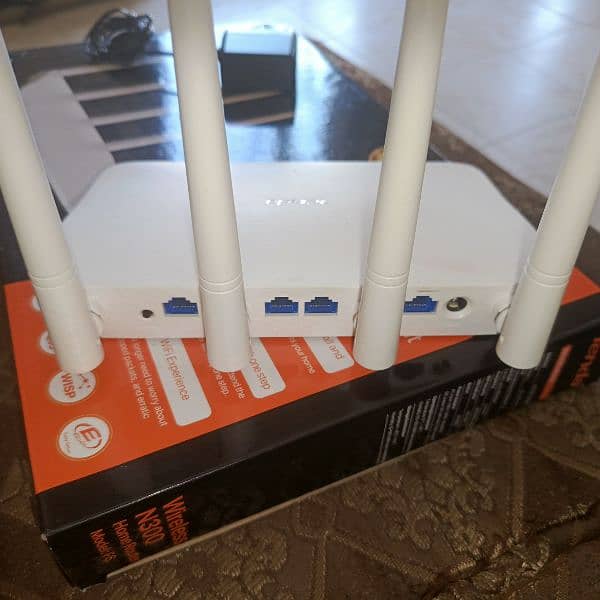 Tenda Wifi Router 4 Antennas For Sale 1