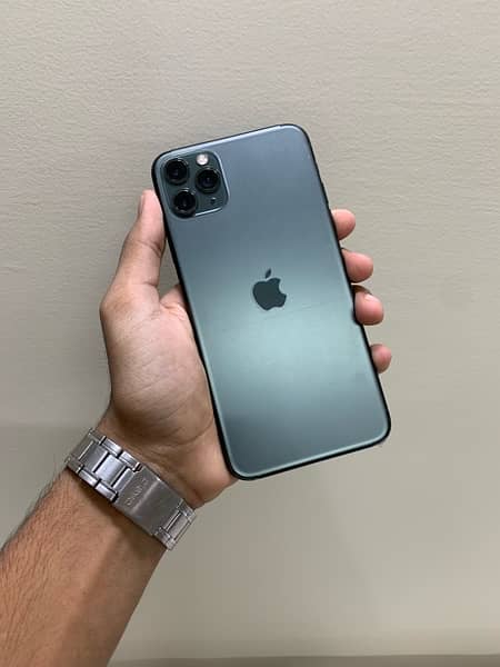 iphone 11 pro max 256gb pta approved 10/10 with box 3