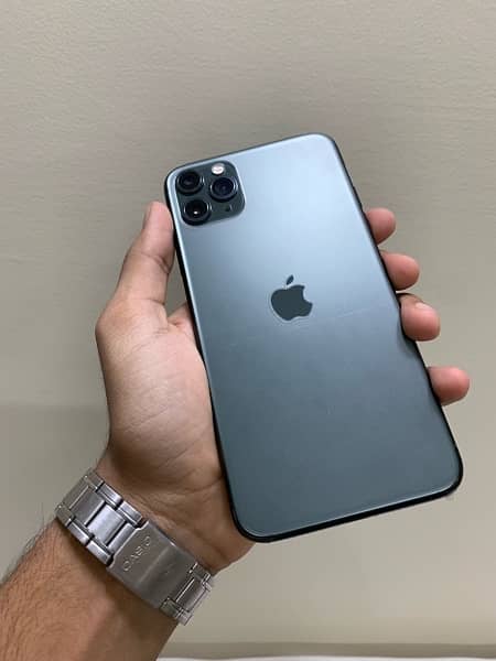 iphone 11 pro max 256gb pta approved 10/10 with box 4